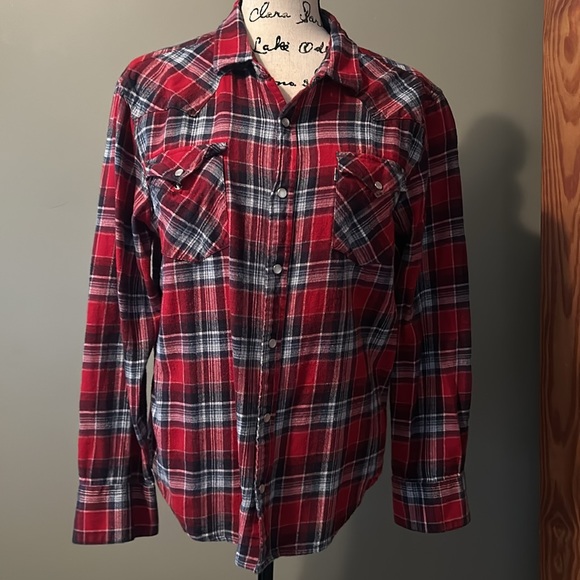 Levi's Other - Levi's men's plaid flannel shirt